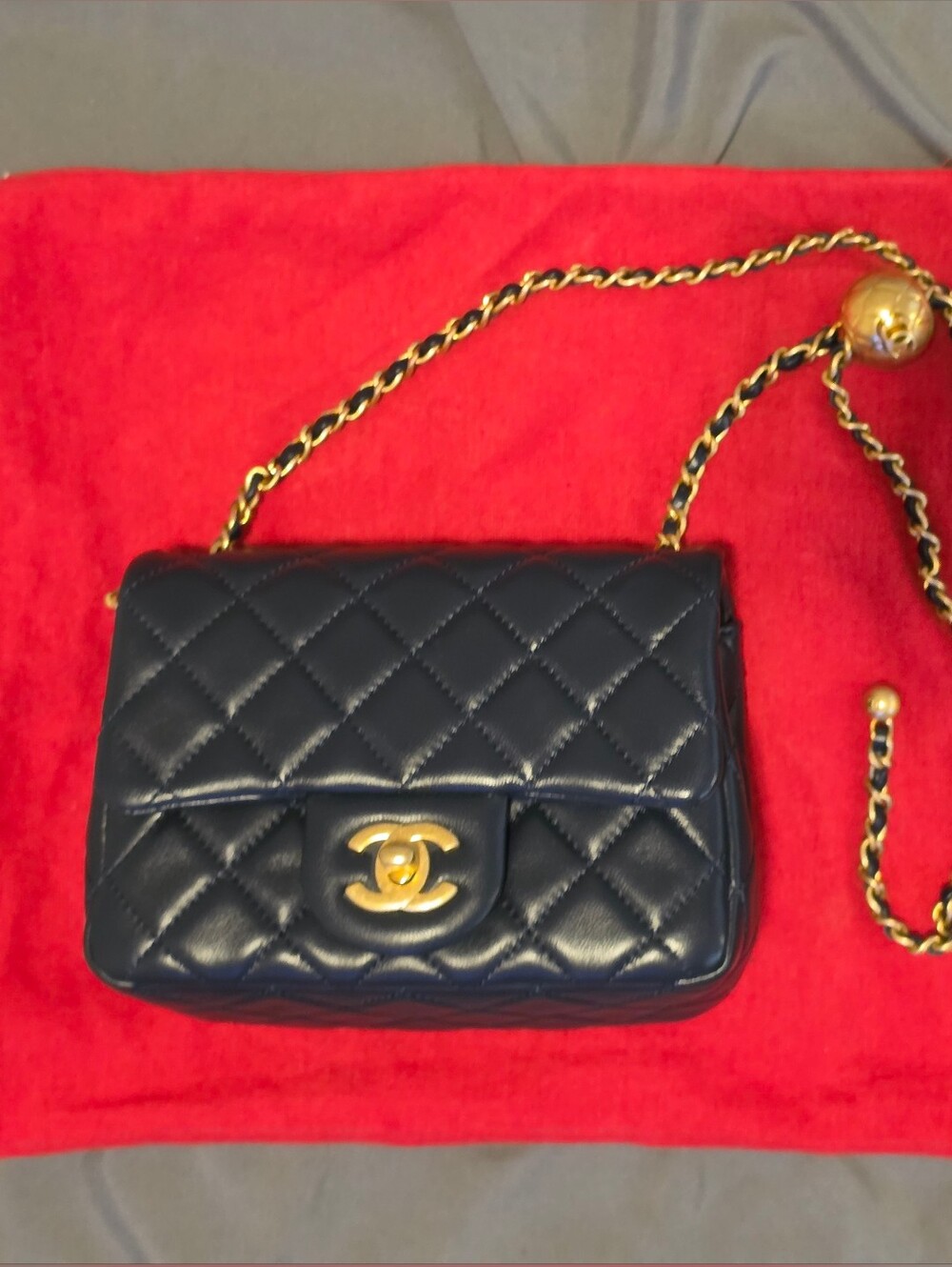 Chanel Lambskin Pearl Crush - Navy